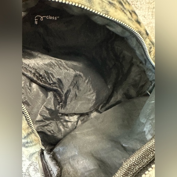 Faux Fur Mini Backpack - Picture 3 of 8